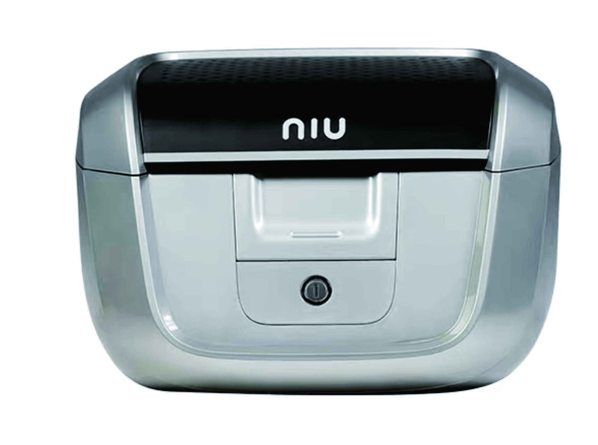Maleta 14 Litros NIU plata, contenido de la caja - E-Mobility Chile, Las Condes