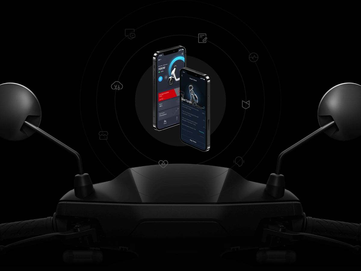 Moto Eléctrica NIU MQi GT en uso - E-Mobility Chile, Las Condes