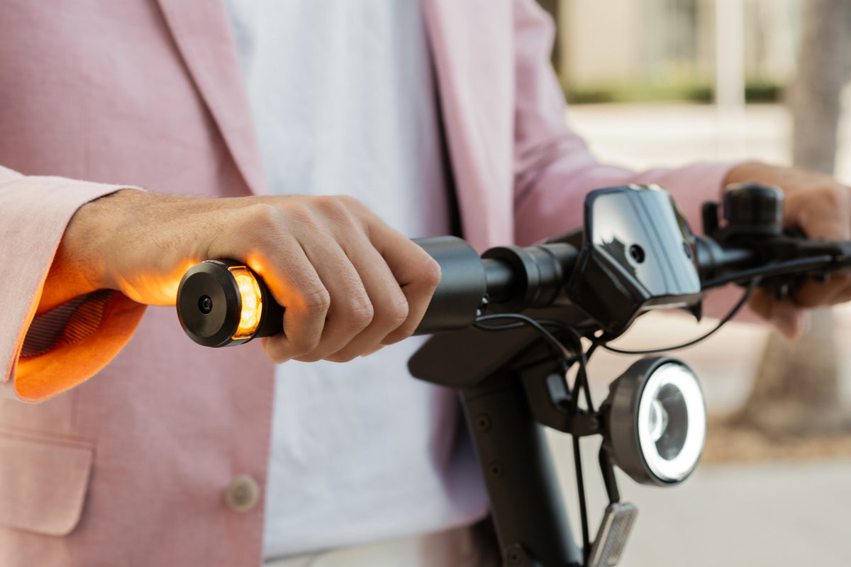 Scooter Eléctrico NIU KQi200F, en uso - E-Mobility Chile, Las Condes