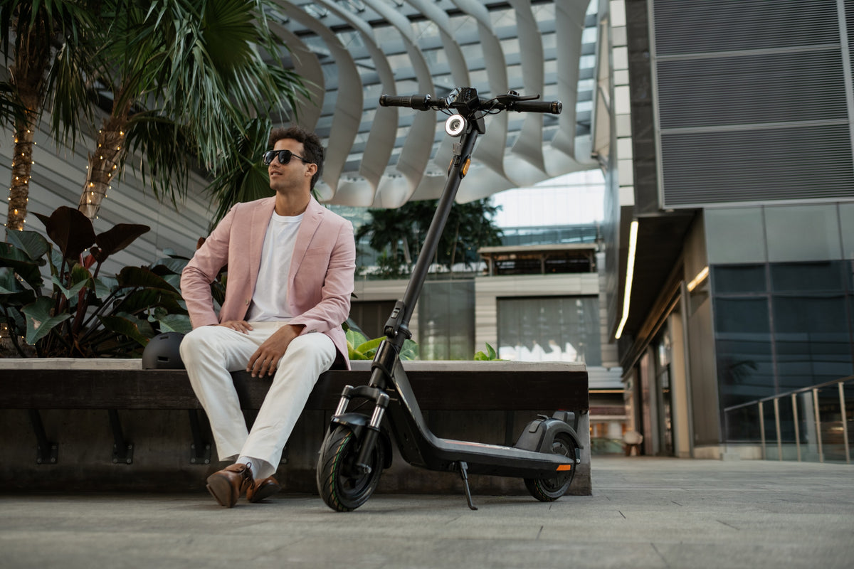 Scooter Eléctrico NIU KQi200F, en uso - E-Mobility Chile, Las Condes