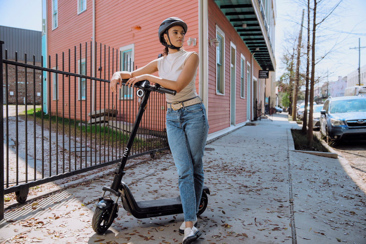 Scooter Eléctrico NIU KQi300P, en uso - E-Mobility Chile, Las Condes